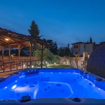 Alpe Luxury Accommodation Villa Arches Βίλα *