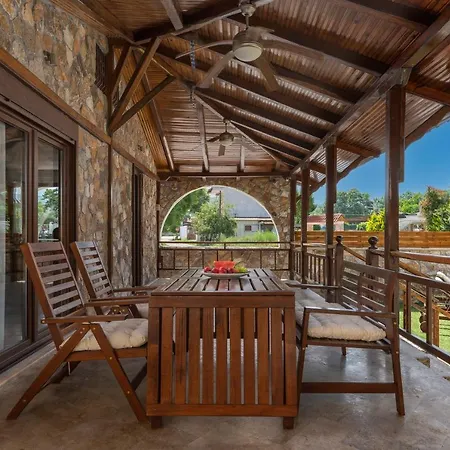 Alpe Luxury Accommodation Villa Arches Βίλα