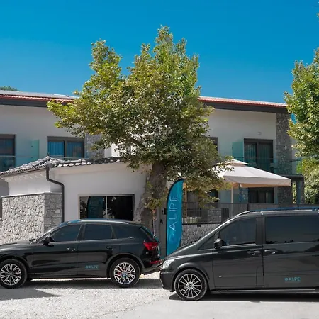 וילה Alpe Luxury Accommodation Villa Arches